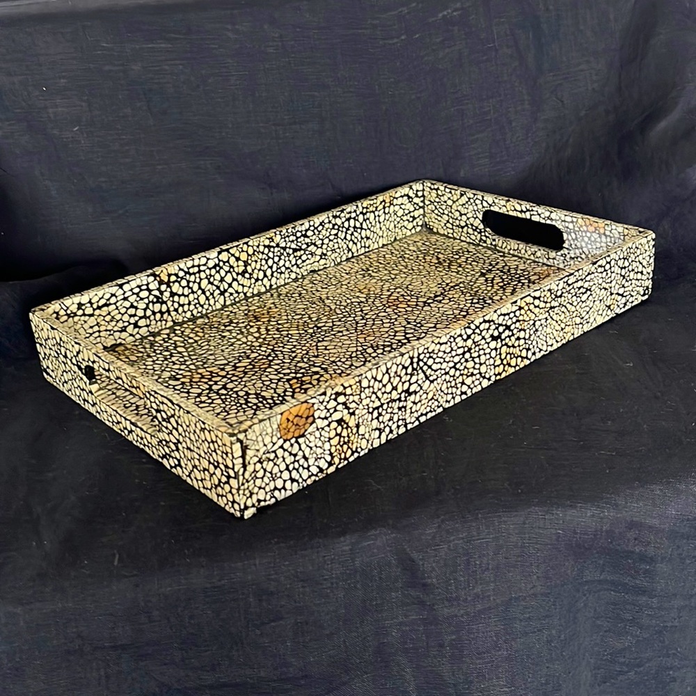 Inlaid Giraffe Pattern Handled Tray Black Cream Tan - Picture 3 of 8